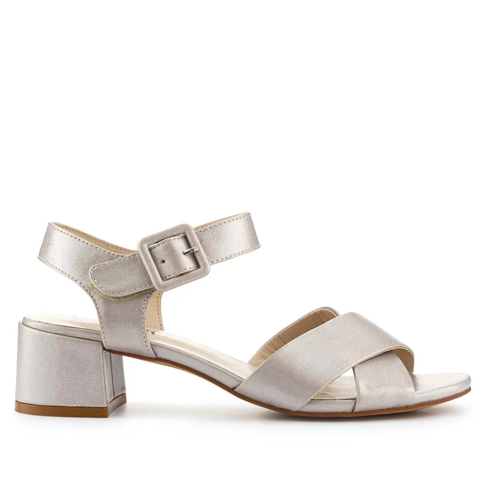 Elegant Block-Heeled Sandals - WBINS41053 / 327 111