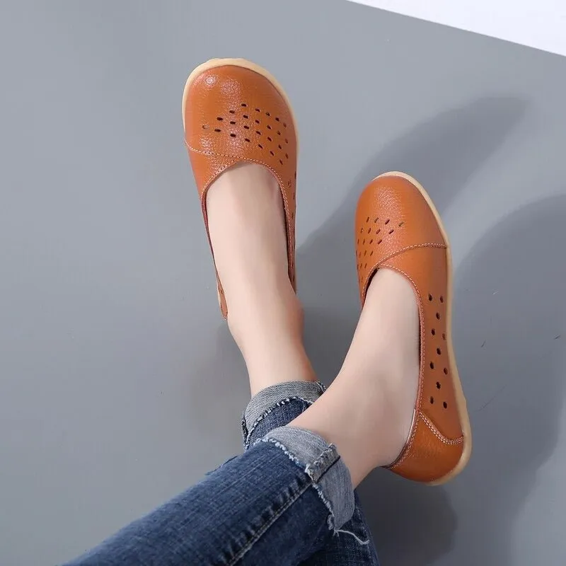 Lightweight supportive and orthopedic Flats