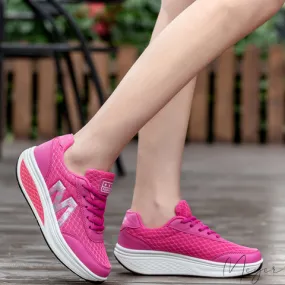 Naomi - Sneakers