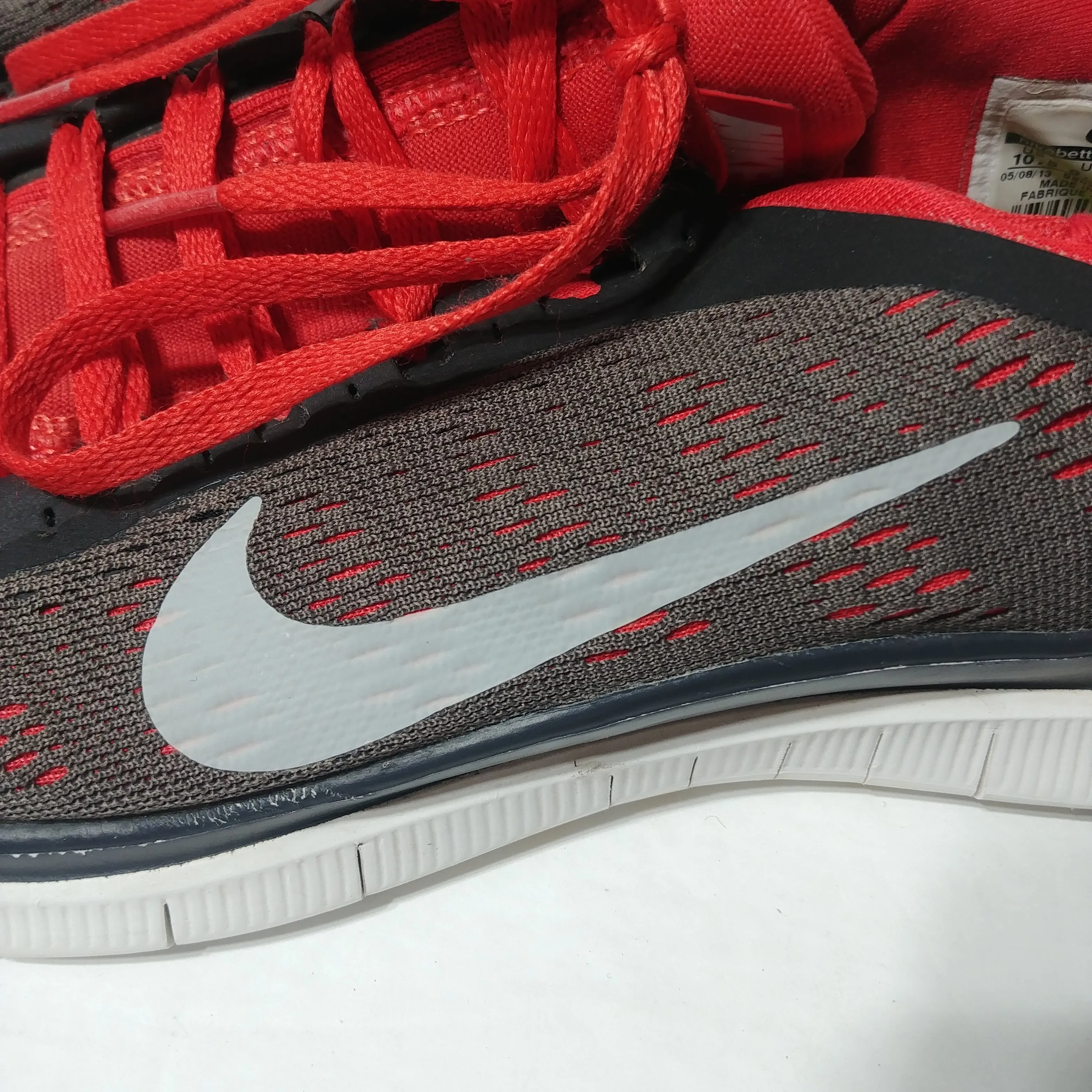 Nike Mens Running Shoes - Size 10.5 - Pre-owned - A31PES