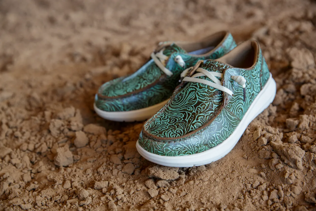 Vintage Turquoise Floral Ariat Hilo